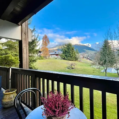 Apartmán Bright With Balcony And Pool Megève