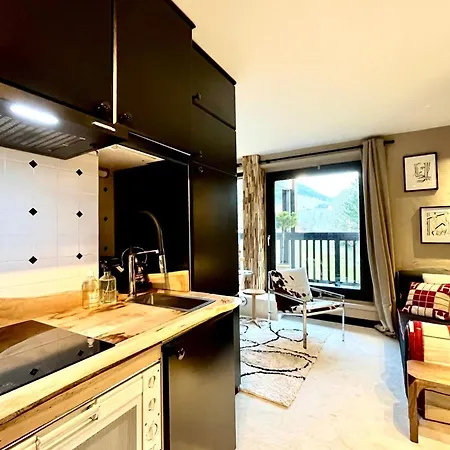 Apartmán Bright With Balcony And Pool Megève