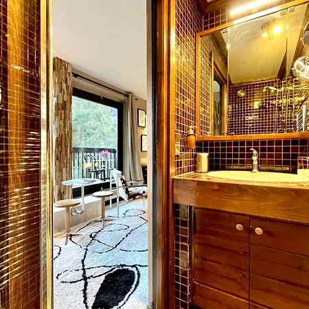 Bright With Balcony And Pool Apartmán Megève